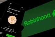 梦见香菜“接盘侠”没了？标普500指数季调维持成分股不变，Robinhood、Applovin应声大跌